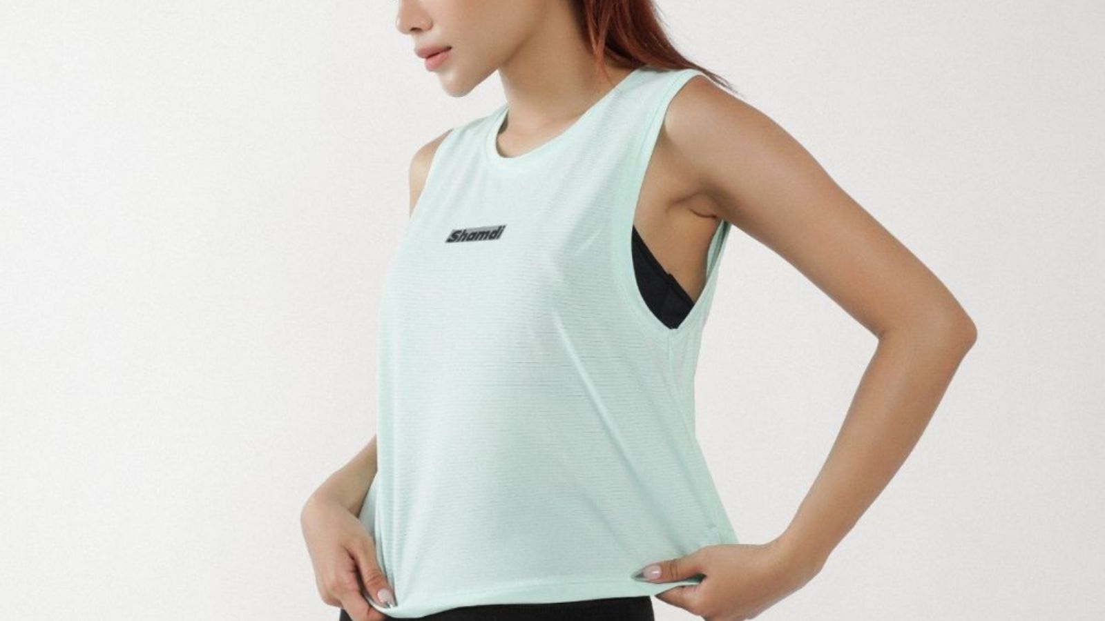 Áo Tank Croptop Shamdi là sản phẩm thể thao dành cho phái nữ, mang phong cách trẻ trung và năng động.